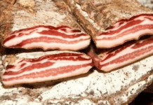 Da li je slanina stvarno štetna za nas: Iznenadićete se kada čujete kako utiče na vaše zdravlje, obavezno pročitajte!