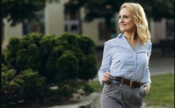 Kada žene dosežu vrhunac privlačnosti, a kada muškarci? Odgovor će vas iznenaditi! Kada žene dosežu vrhunac privlačnosti, a kada muškarci? Odgovor će vas iznenaditi! - featured image