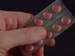 Ako pijete lijekove za srce ili pritisak, ovu voćku nikako ne smijete jesti – terapija može postati otrov Ako pijete lijekove za srce ili pritisak, ovu voćku nikako ne smijete jesti – terapija može postati otrov - featured image