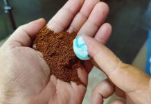 Pomiješajte kafu i pastu za zube?! Evo zašto je ovaj viralni trik preplavio internet! Pomiješajte kafu i pastu za zube?! Evo zašto je ovaj viralni trik preplavio internet! - featured image