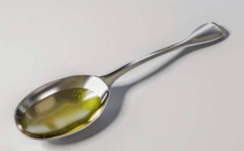 JEDNA KAŠIČICA PRIJE JELA: Ova namirnica snižava šećer, kolesterol i uklanja umor JEDNA KAŠIČICA PRIJE JELA: Ova namirnica snižava šećer, kolesterol i uklanja umor - featured image