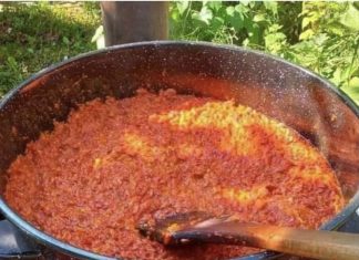 AJVAR! RECEPTURA JEDNOG STAROG MAKEDONCA! I ZAISTA NISAM BOLJI JELA! AJVAR! RECEPTURA JEDNOG STAROG MAKEDONCA! I ZAISTA NISAM BOLJI JELA! - featured image