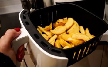 Masna vam je friteza zbog konstantne pripreme hrane: Za čišćenje vam je potrebna ova namirnica Masna vam je friteza zbog konstantne pripreme hrane: Za čišćenje vam je potrebna ova namirnica - featured image