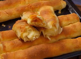 Domaća pita sa sirom na najlakši način: Spolja je hrskava, a iznutra mekana i sočna