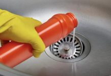 VODOINSTALATERI NE ŽELE DA ZNATE OVAJ TRIK: Možete odčepiti začepljen sudoper u nekoliko sekundi! VODOINSTALATERI NE ŽELE DA ZNATE OVAJ TRIK: Možete odčepiti začepljen sudoper u nekoliko sekundi! - featured image