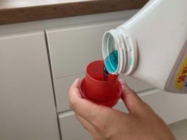 U KUĆI MOJE TETKE UVIJEK JE UGODAN MIRIS: Ovo je njena tajna i koštaće vas nekoliko centi za godinu dana! U KUĆI MOJE TETKE UVIJEK JE UGODAN MIRIS: Ovo je njena tajna i koštaće vas nekoliko centi za godinu dana! - featured image