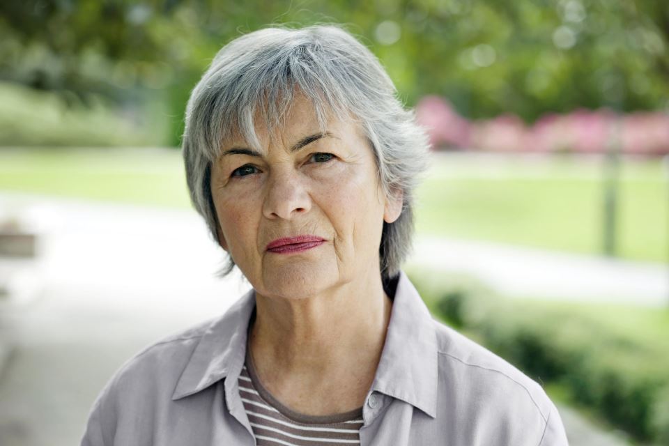 Svekrva iz Bjelovara otkrila da snaja vara njenog sina sa 5 godina mlađim dečkom: Zabezeknula je reakcija svog naslednika, strahuje za unuke - featured image