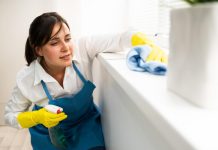 Ni soda bikarbona, ali ni sirće: Jedno sredstvo čisti bukvalno sve, izbeljuje veš, uklanja buđ i bakterije