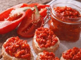 Nikako, ali nikako ovo ne smijete raditi sa ajvarom: Posljedice mogu biti paklene – Pazite se Nikako, ali nikako ovo ne smijete raditi sa ajvarom: Posljedice mogu biti paklene – Pazite se - featured image