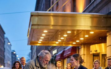 “Tajna koja je šokirala sve: Milioner je poljubio ruke beskućniku ispred luksuznog hotela”