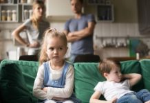 Roditelji masovno greše kad koriste ovu metodu vaspitavanja: Na taj način dete dobija pogrešnu poruku koju nosi u odraslo doba i stvara trajni ožiljak Roditelji masovno greše kad koriste ovu metodu vaspitavanja: Na taj način dete dobija pogrešnu poruku koju nosi u odraslo doba i stvara trajni ožiljak - featured image