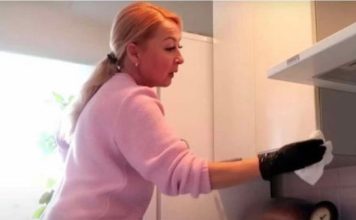 Ljepljiva masnoća i prljavština u KUHINJI će nestati pred vašim 0čima. Moj jednostavan TRIK, nakon kojeg sve blista i miriše svježe! Ljepljiva masnoća i prljavština u KUHINJI će nestati pred vašim 0čima. Moj jednostavan TRIK, nakon kojeg sve blista i miriše svježe! - featured image