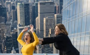 Svekrva je gurnula nevjestu sa krova visokog nebodera zbog nasljedstva, ali nije ni sanjala šta će se desiti za nekoliko minuta 😨😲