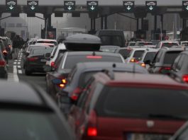 ZABORAVITE NA PEČATE, ALI SE NAORUŽAJTE STRPLJENJEM! Ovo vas čeka svaki put kada krenete u Evropu – SPREMITE ŽIVCE!