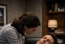 Milioner se pretvarao da je izgubio svest u svojoj kancelariji kako bi testirao novu sekretaricu, ali kada je čuo kako ona tiho šapuće na telefonu, bio je potpuno šokiran onim što je čuo.