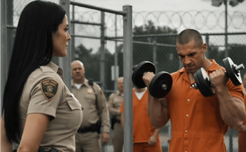 Najopasniji zatvorenik u zatvoru odlučio je da se rugao novoj ženskoj stražarki, pokušavajući da je slomi, ali samo jedna njena reakcija ostavila je sve u šoku 😨😱