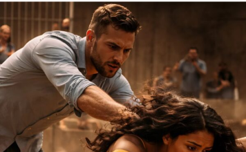 Muž je bacio ženu u lavovski ograđen prostor, nadajući se da će je se riješiti i uzeti njeno nasljedstvo, ali ono što je životinja uradila šokiralo je sve koji su tome svjedočili 😱😨