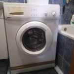 Mašina za pranje veša “pleše” tokom centrifuge? Jednostavan trik koji rešava problem za nekoliko minuta