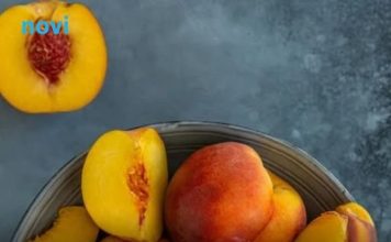 Jedete li breskve s korom? Evo ko bi ih uvijek trebao guliti, čak i domaće Jedete li breskve s korom? Evo ko bi ih uvijek trebao guliti, čak i domaće - featured image