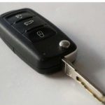 0V0 0DMAH URADlTE kada vam ključevi ostanu zaključani u kolima: Način je krajnje jednostavan 0V0 0DMAH URADlTE kada vam ključevi ostanu zaključani u kolima: Način je krajnje jednostavan - featured image