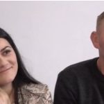 Duško je oženio najlepšu albansku mladu: Rodila je pet ćerki u trošnoj kući na Goliji bez vode i kupatila, a onda je usledio obrt Duško je oženio najlepšu albansku mladu: Rodila je pet ćerki u trošnoj kući na Goliji bez vode i kupatila, a onda je usledio obrt - featured image
