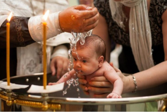 Ne birajte kuma svom djetetu prije nego što ovo provjerite: 5 stvari mogu sve promijeniti - featured image Ne birajte kuma svom djetetu prije nego što ovo provjerite: 5 stvari mogu sve promijeniti - featured image