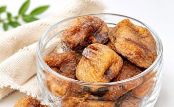 CIJELU ZIMU VAS GUŠI DOSADNI KAŠALJ, PRODIŠITE PUNIM PLUĆIMA: Sirup od smokve-recept za legendarni lijek protiv kašlja CIJELU ZIMU VAS GUŠI DOSADNI KAŠALJ, PRODIŠITE PUNIM PLUĆIMA: Sirup od smokve-recept za legendarni lijek protiv kašlja - featured image